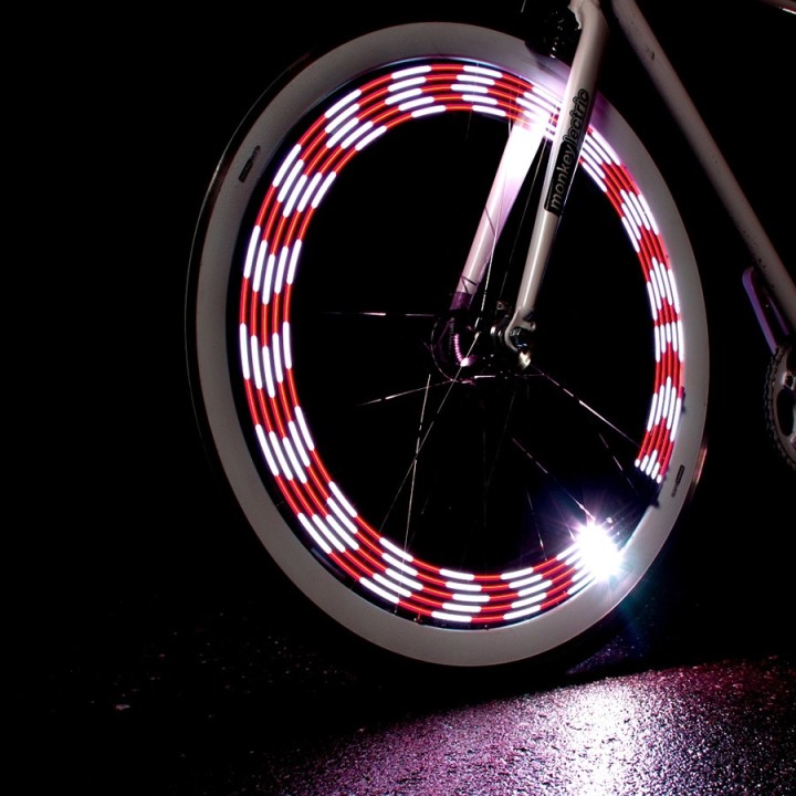 Monkey Light M210
