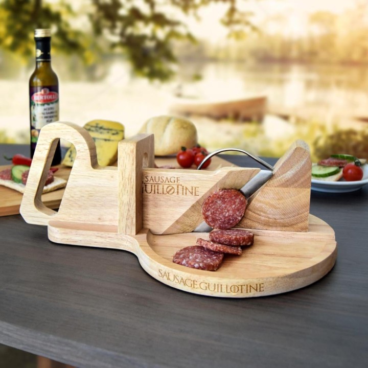 Ghigliottina affetta salame