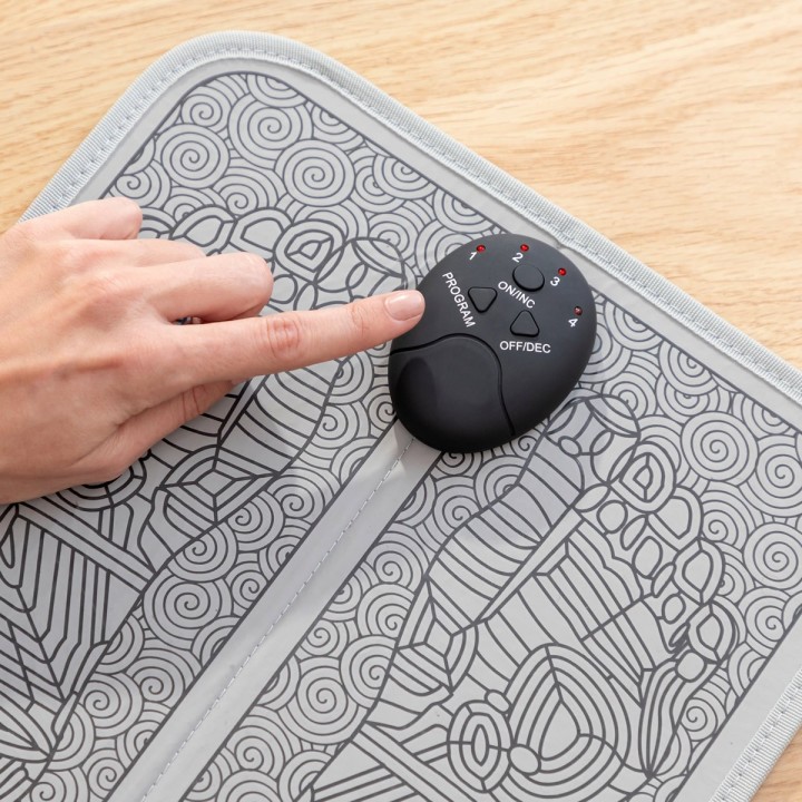 Tappetino elettrostimolatore per piedi