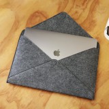Custodia in feltro per laptop e tablet