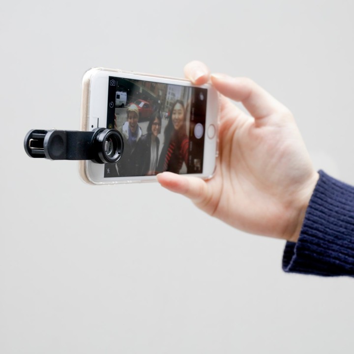 Obiettivi a clip per smartphone