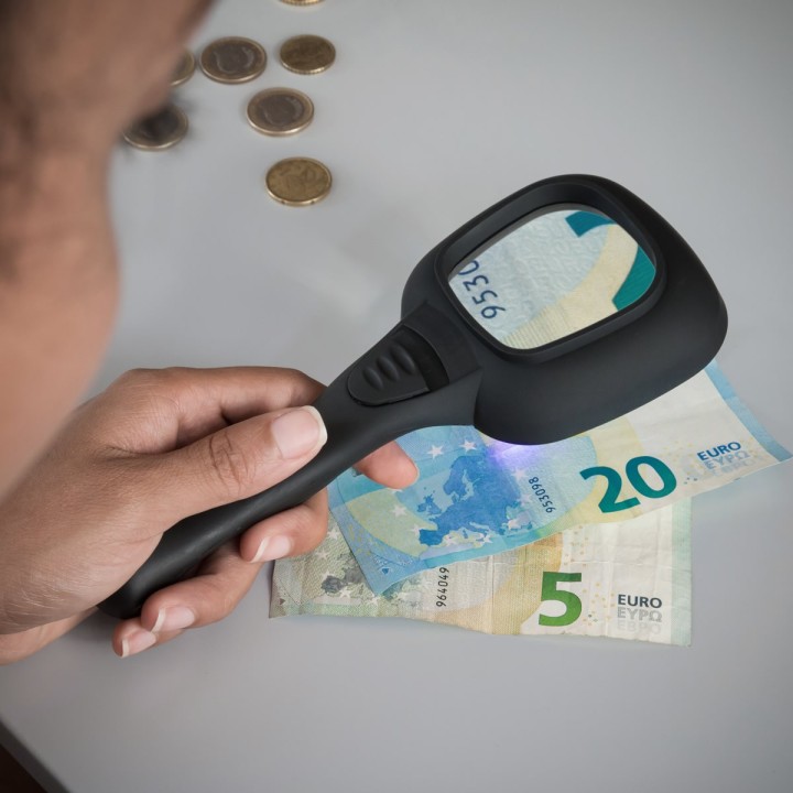 Lente d'ingrandimento con LED e UV