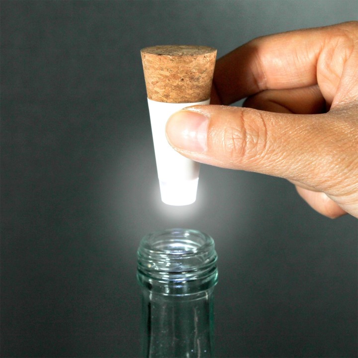 Tappo LED per bottiglie