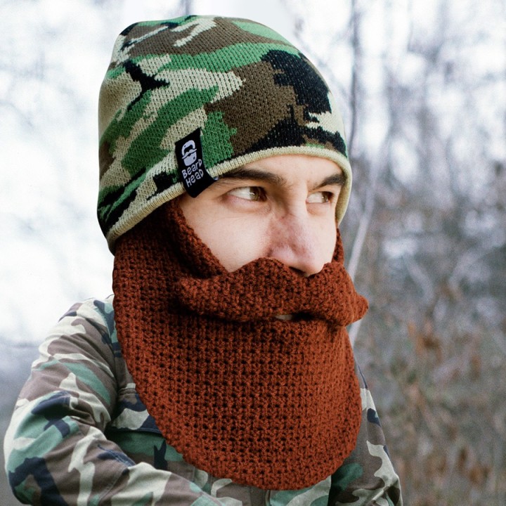 Cappello mimetico con Barba 