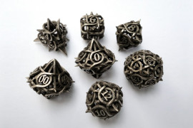 Dadi gotici per D&D dadi-gotici