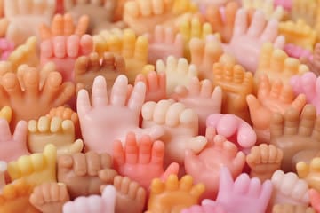 Sapone per mani a forma di mano