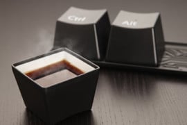 Set di tazze Ctrl-Alt-Canc Set di tazze Ctrl-Alt-Canc