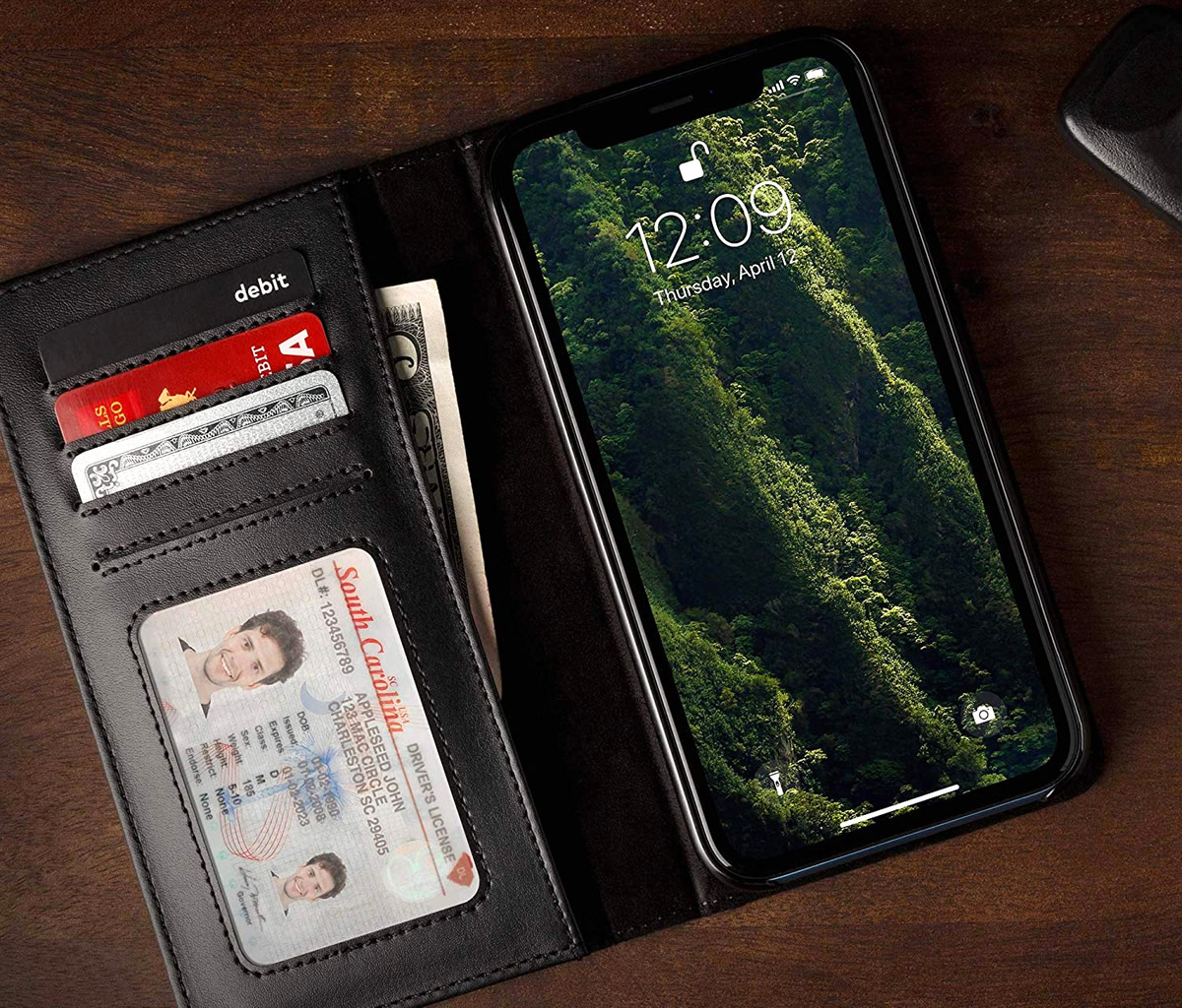 Custodia per iPhone libro antico