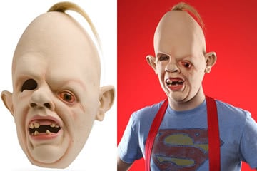 La maschera di Sloth, direttamente dal film dei Goonies