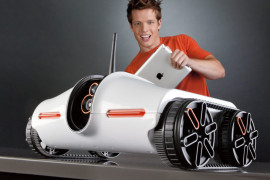Robot spia comandato da iPad, iPhone e iPod Touch robot-spia-comandato-apple