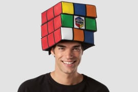 Il Cubo di Rubik diventa un cappello cappello-di-rubik