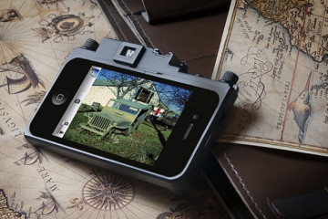 Case per iPhone 4 e 4S con macchina fotografica Leica integrata