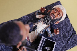 Obama vs Osama obama-vs-osama-statuetta