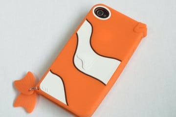 Trasforma l’iPhone 4 in un Pesce Pagliaccio
