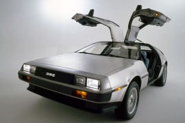 La DeLorean di Ritorno al Futuro elettrica delorean-elettrica