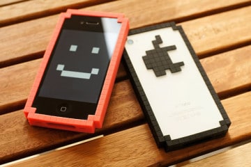 Bumper 8-bit per iPhone 4 e 4S