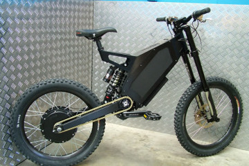 Stealth Bomber, bici o moto da cross?