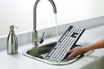 Logitech K310, la tastiera impermeabile