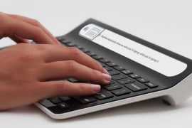 SmarType, la tastiera con schermo integrato tastiera-con-schermo-integrato