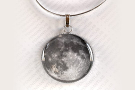 Il ciondolo lunare ciondolo-lunare