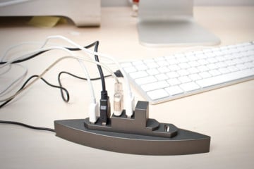 Battleship Hub USB