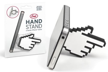 Una mano in 8-bit come stand