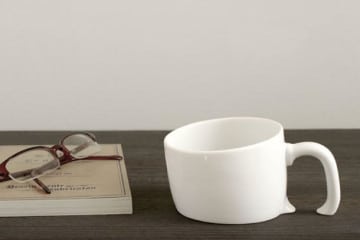 La tazzina da caffè “sepolta”