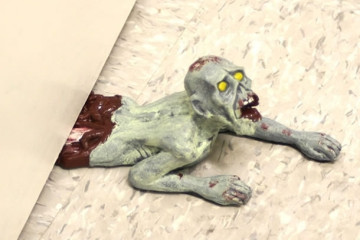 Il fermaporte zombie