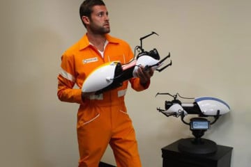 La tuta di Portal 2