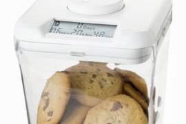 Kitchen Safe, il contenitore con timer incorporato kitchen-safe