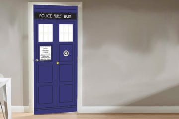La decalcomania TARDIS per porte
