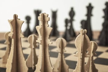 Gli scacchi di cartone