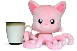 Il gatto coi tentacoli di peluche gatto-peluche-con-tentacoli