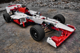 L'auto da Grand Prix della LEGO Technic f1-lego