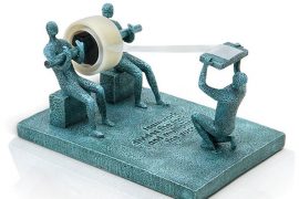 Il porta nastro adesivo "di squadra" porta-nastro-adesivo-di-squadra