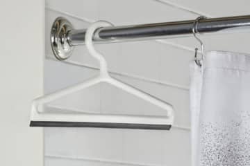 Hanger Sqeegee, la gruccia da doccia