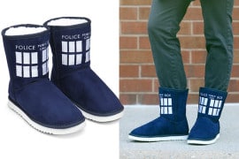 Gli stivali TARDIS da casa stivali-tardis