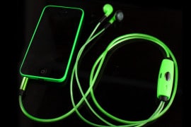 Pulse iGlo – Gli auricolari LED auricolari-led