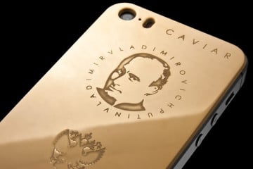 Lo smartphone “Supremo Putin”
