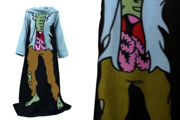La coperta con le maniche zombie