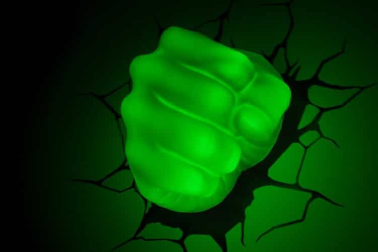 luce-da-parete-3d-pugno-hulk
