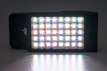 Kick, la luce multicolore per iPhone