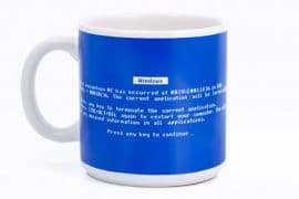 Il peggior mug di Windows tazza-schermata-blu-windows