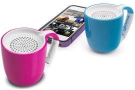 La tazza altoparlante speaker-portatile-tazzina