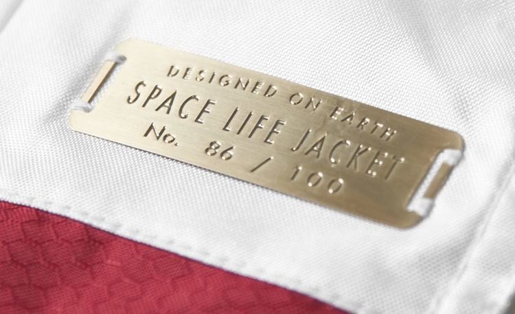 space-life-jacket-1