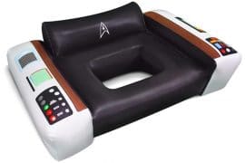 Poltrona da piscina dell'Enterprise poltrona-da-piscina-enterprise-star-trek