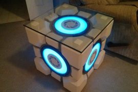 Tavolino Companion Cube tavolino-companion-cube