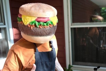 La maschera da Cheesburger