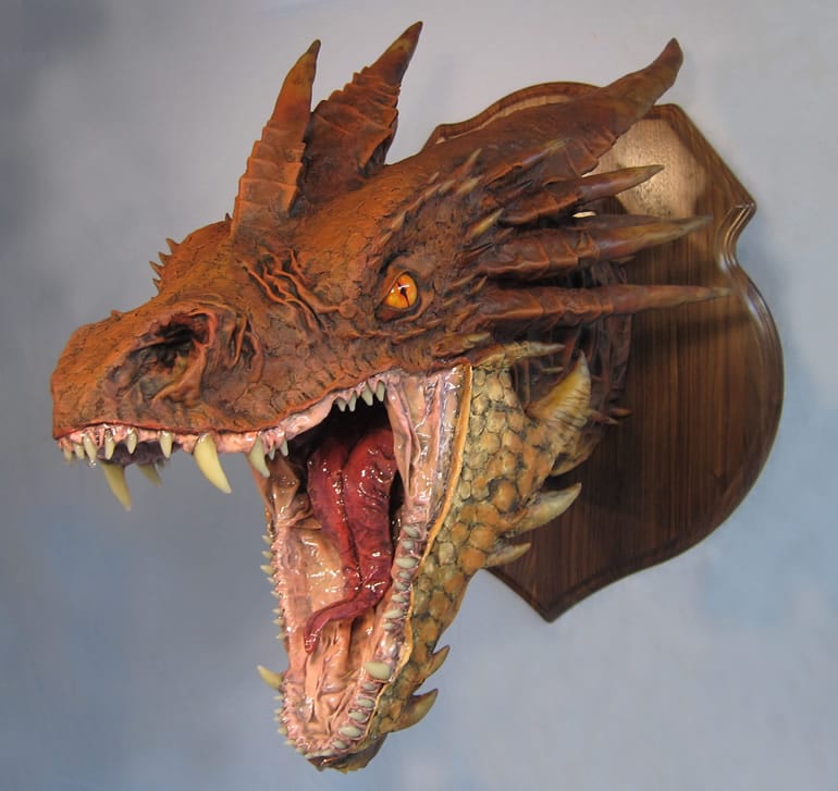 smaug-di-cartapesta-1