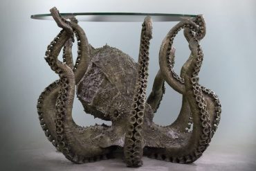 Octopus Table